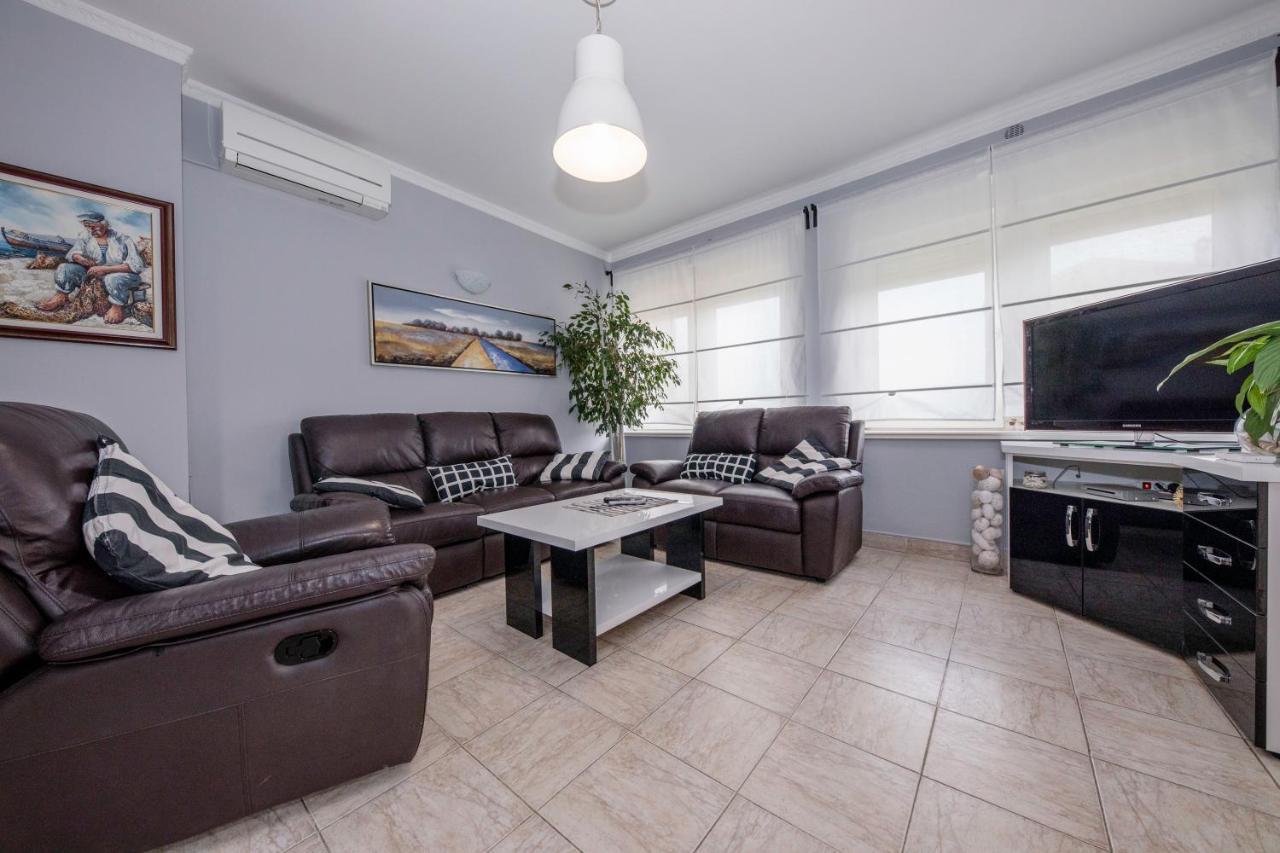 Apartmani Ana & Milo Lopar Exterior foto