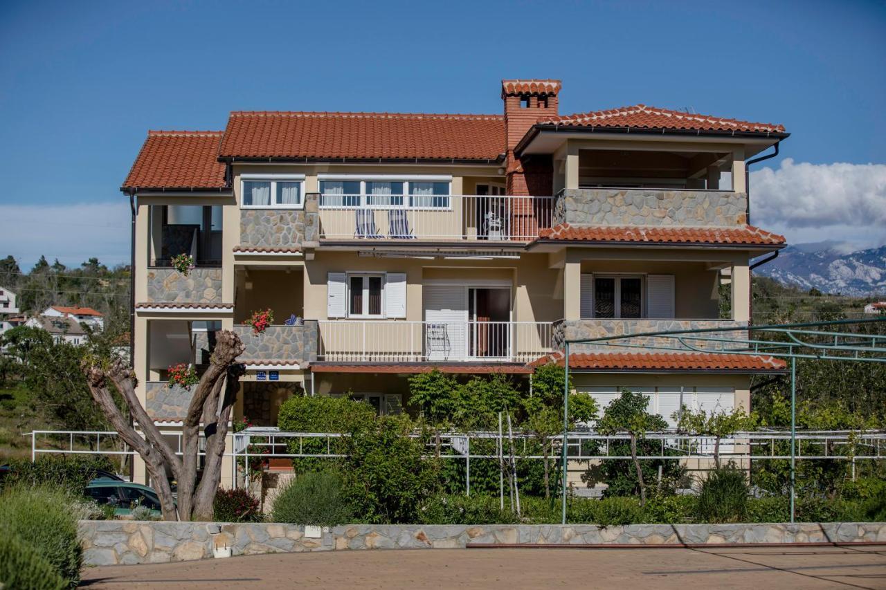 Apartmani Ana & Milo Lopar Exterior foto