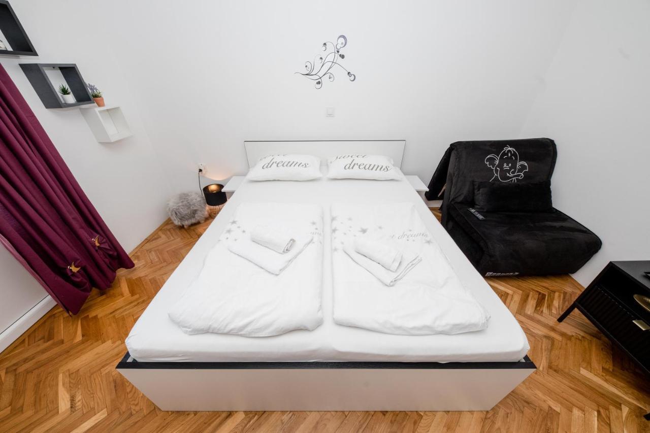Apartmani Ana & Milo Lopar Exterior foto