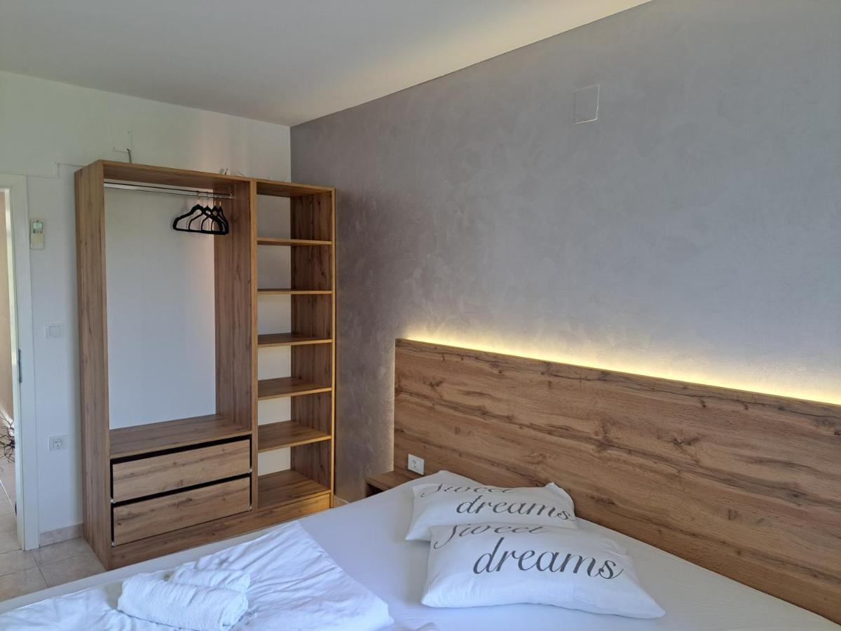 Apartmani Ana & Milo Lopar Exterior foto