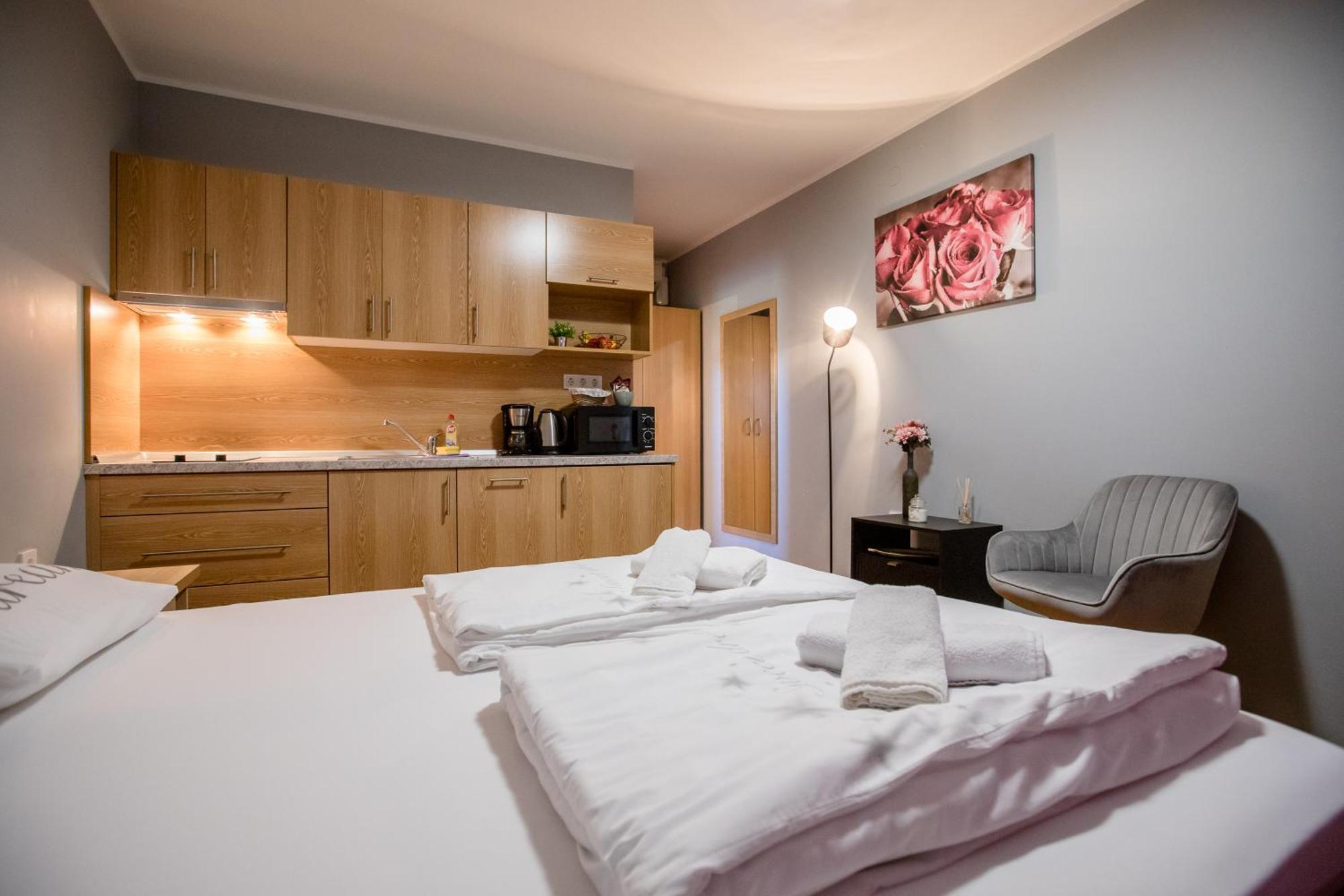 Apartmani Ana & Milo Lopar Zimmer foto