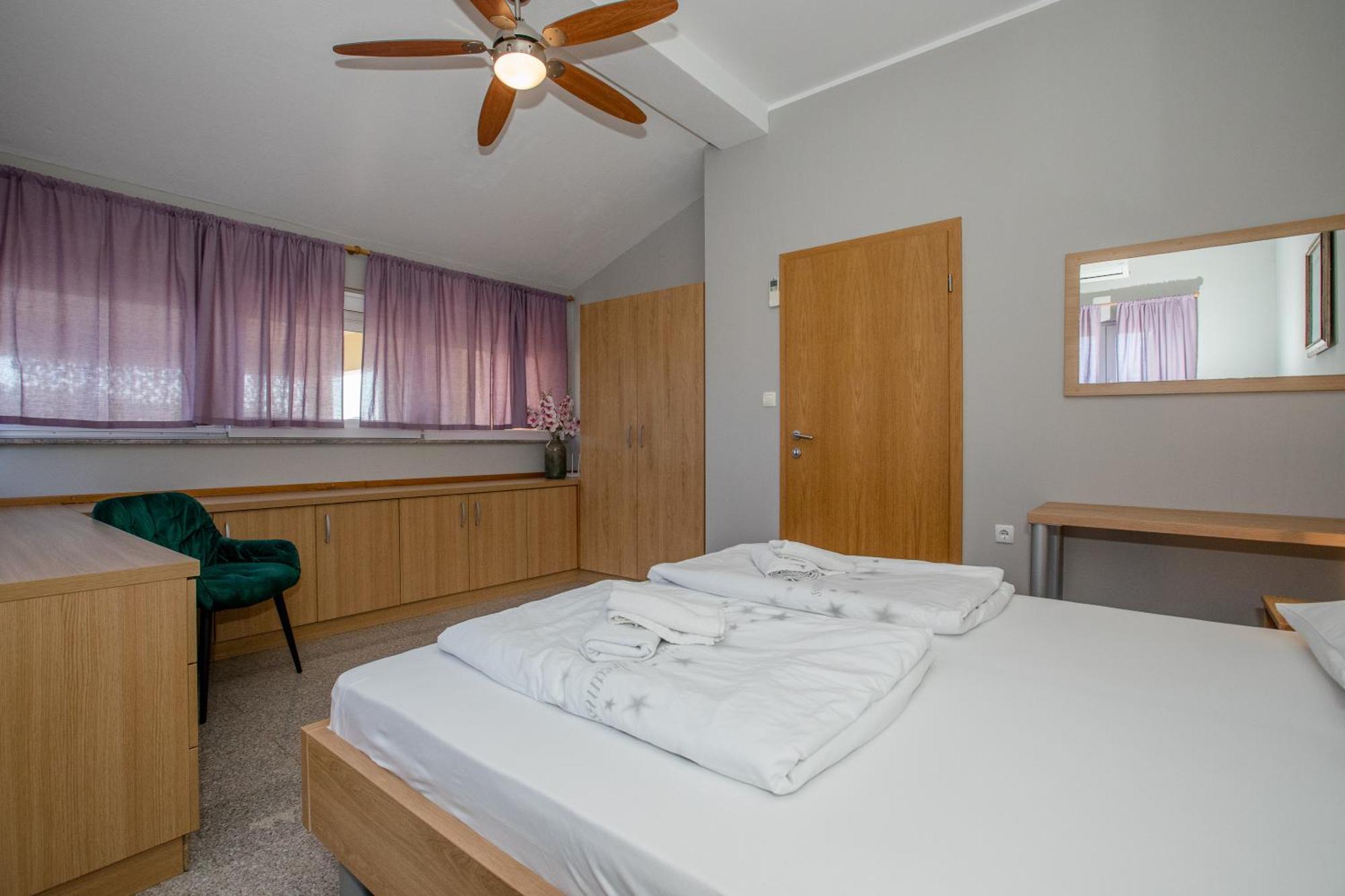 Apartmani Ana & Milo Lopar Zimmer foto