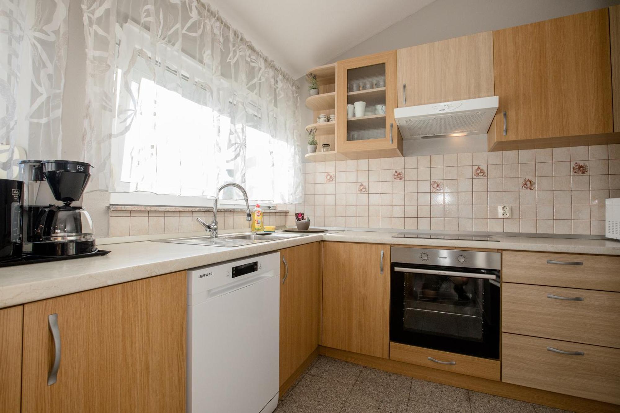 Apartmani Ana & Milo Lopar Zimmer foto