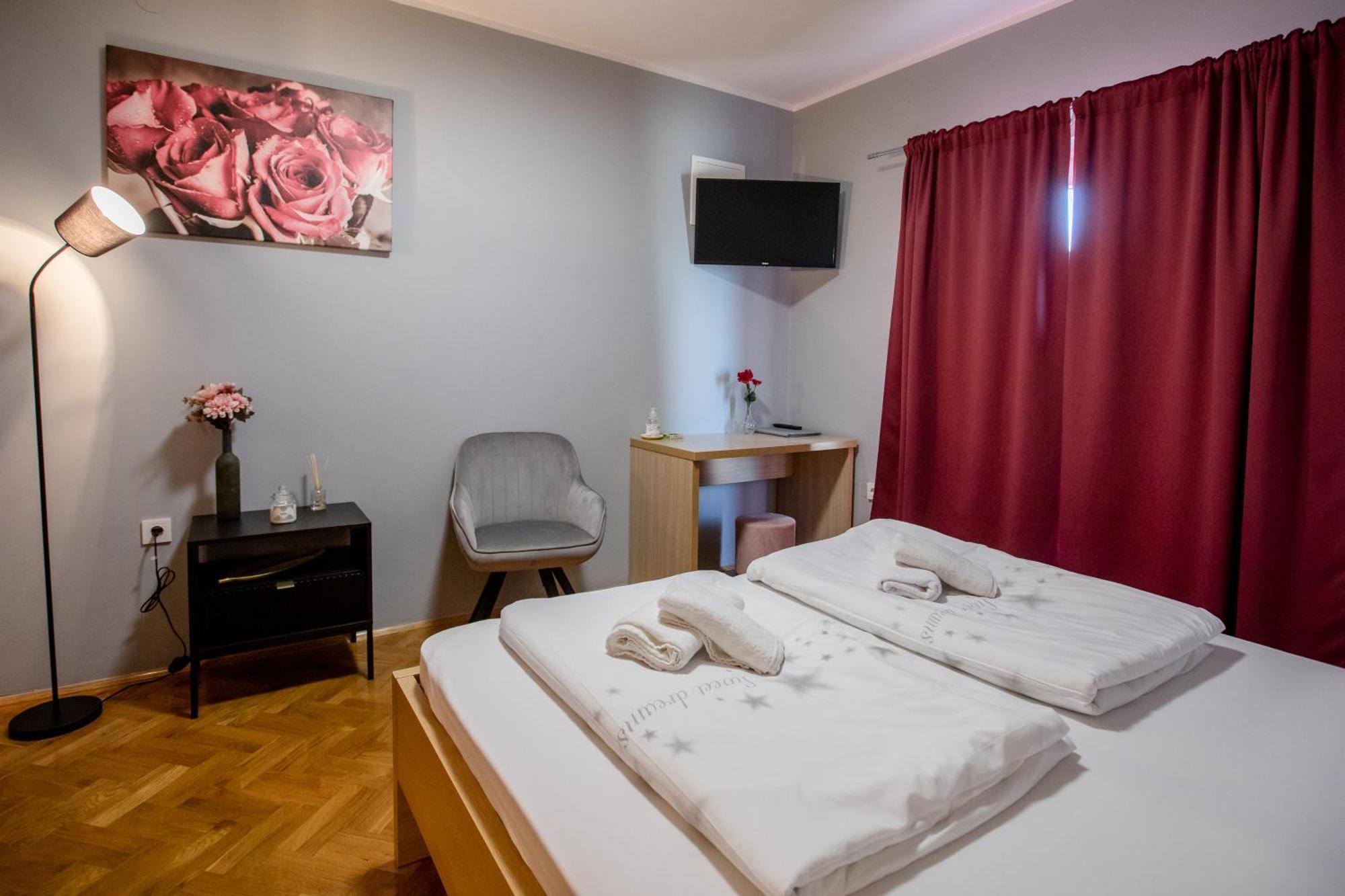 Apartmani Ana & Milo Lopar Zimmer foto
