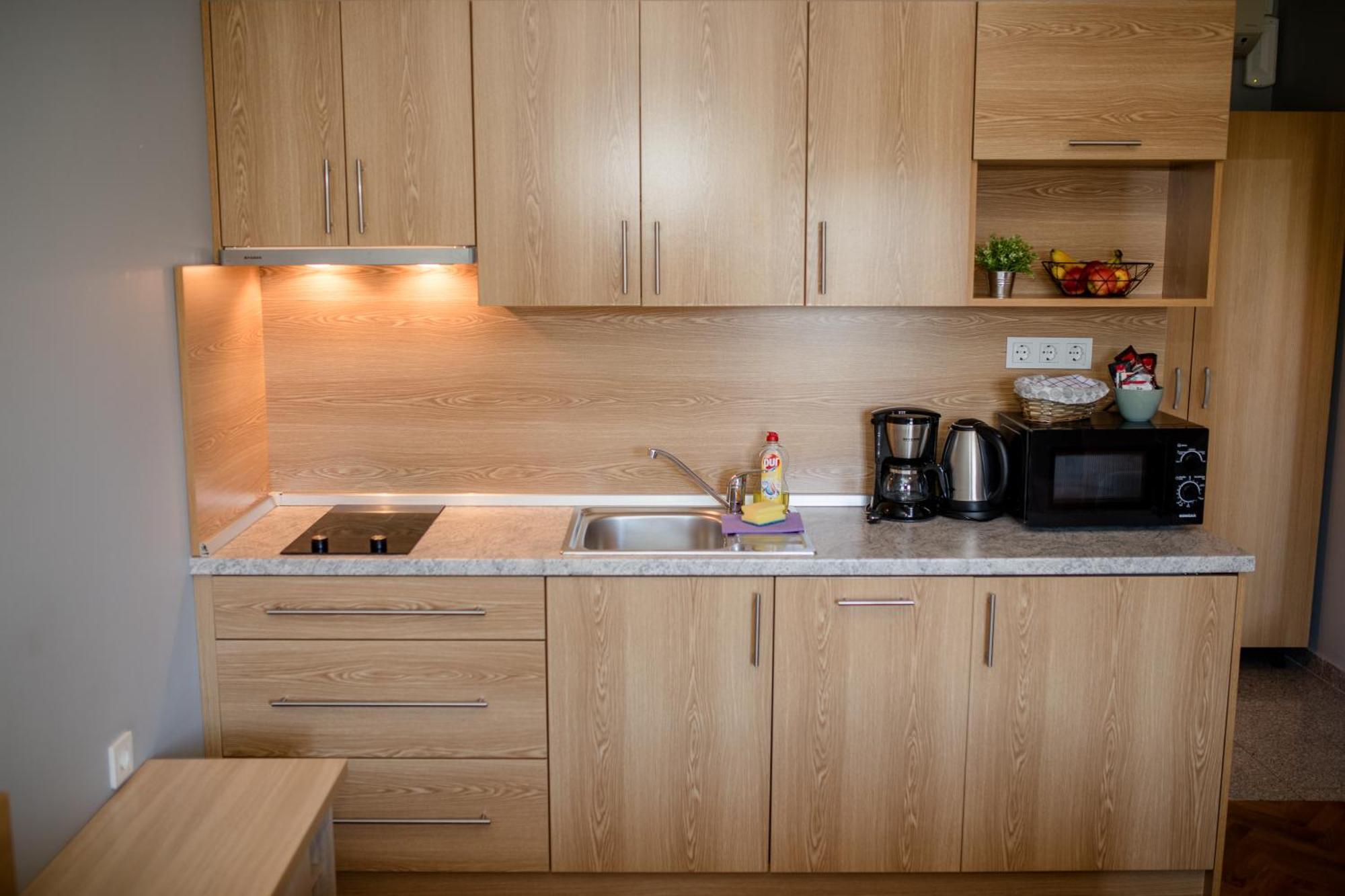 Apartmani Ana & Milo Lopar Zimmer foto